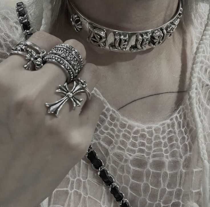 ysl avatar