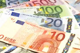Visas eiro banknotes | CredPro