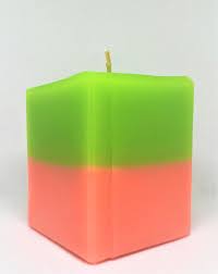 Lielā kuba veida svece 7x7x8,5cm gaiši zaļš/maigi rozā - Sveces, svečturi -  Ziedupļava - eko un bio preču e-veikals