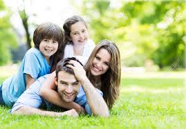 Attēlu rezultāti vaicājumam “happy family”